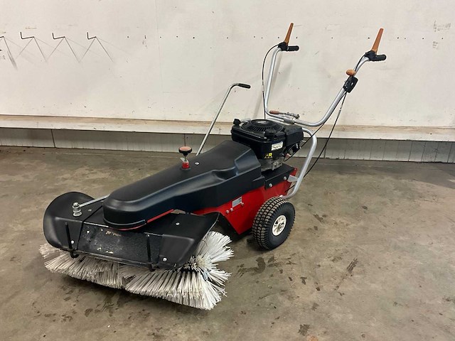 2017 meclean frontsweep 85 vario b&s zelfrijdende veegmachine - afbeelding 1 van  17