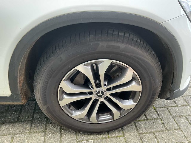 2017 mercedes-benz glc-klasse 204x 220 d 4matic personenauto - afbeelding 13 van  35