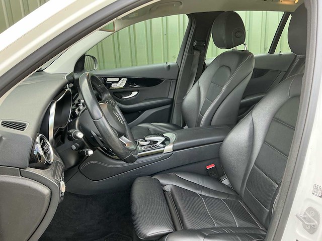 2017 mercedes-benz glc-klasse 204x 220 d 4matic personenauto - afbeelding 17 van  35