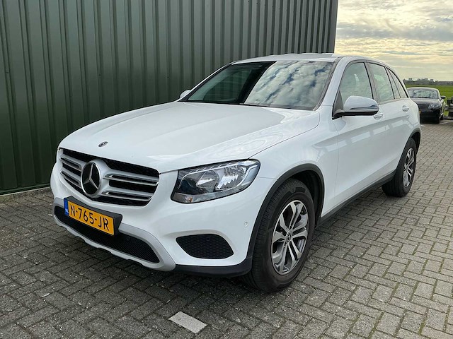 2017 mercedes-benz glc-klasse 204x 220 d 4matic personenauto - afbeelding 1 van  35