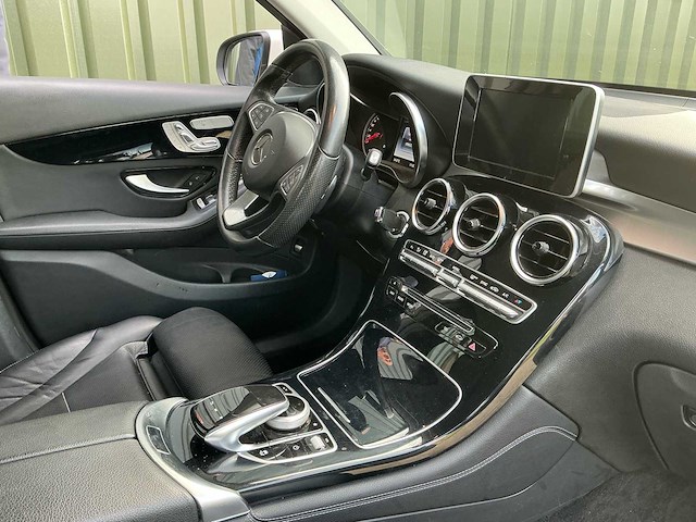 2017 mercedes-benz glc-klasse 204x 220 d 4matic personenauto - afbeelding 22 van  35