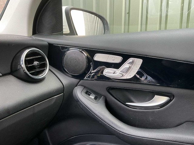 2017 mercedes-benz glc-klasse 204x 220 d 4matic personenauto - afbeelding 25 van  35