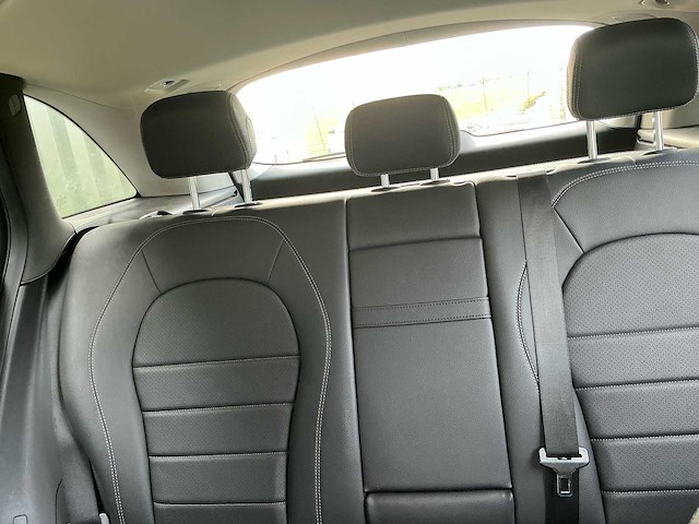 2017 mercedes-benz glc-klasse 204x 220 d 4matic personenauto - afbeelding 27 van  35