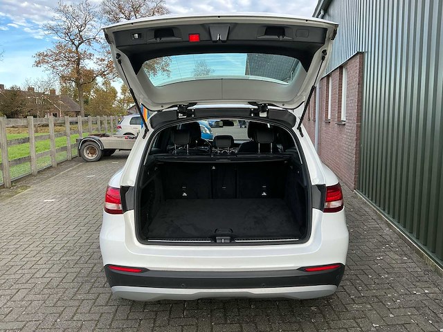 2017 mercedes-benz glc-klasse 204x 220 d 4matic personenauto - afbeelding 32 van  35