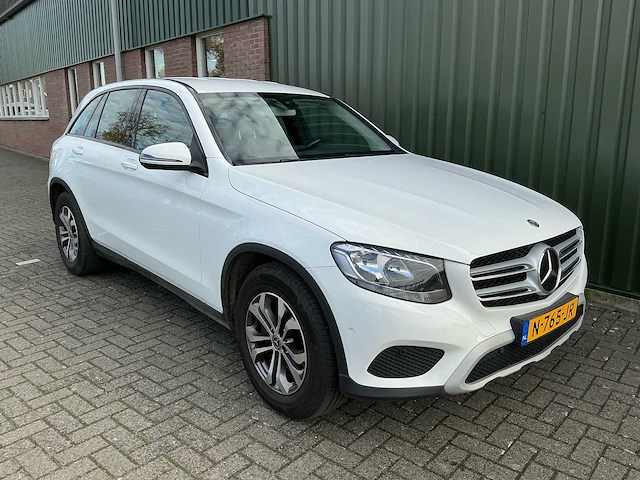 2017 mercedes-benz glc-klasse 204x 220 d 4matic personenauto - afbeelding 4 van  35