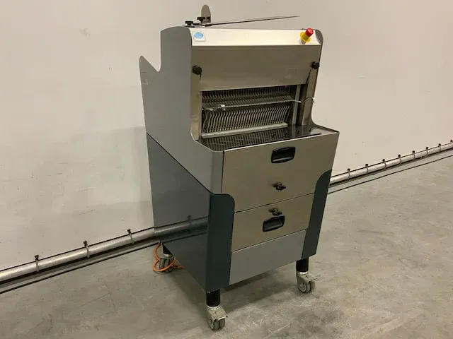 2017 mhs basic h broodsnijmachine - afbeelding 1 van  9
