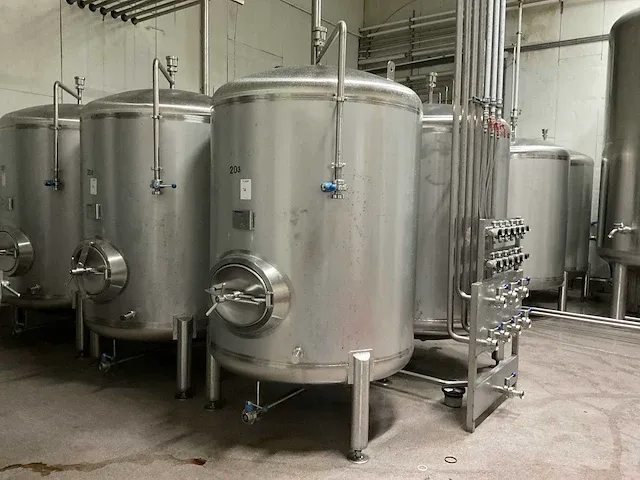 2017 mueller enkelwandige 20hl lager druktank - afbeelding 1 van  9