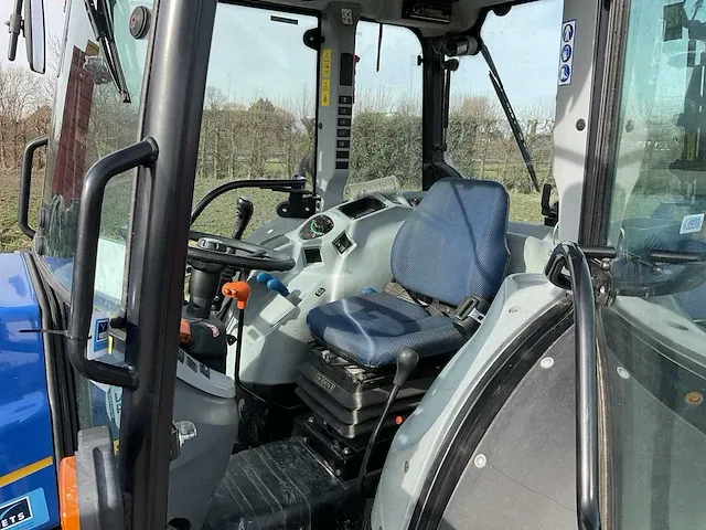 2017 new holland t4.80f lp vierwielaangedreven landbouwtractor - afbeelding 21 van  41