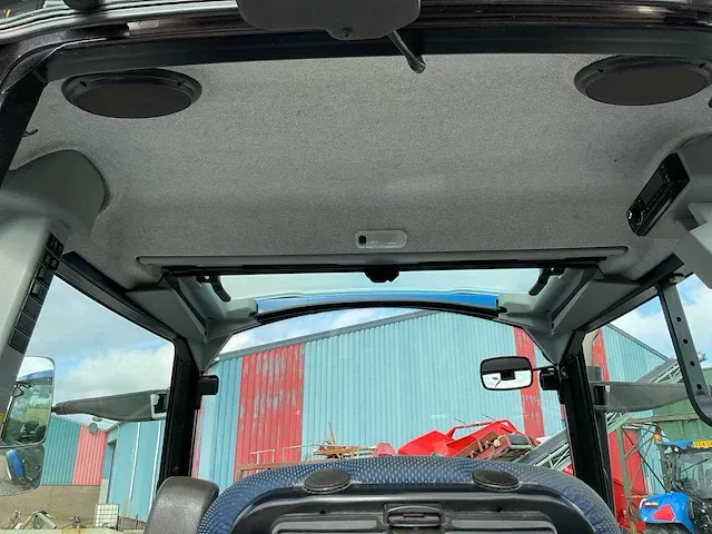 2017 new holland t5.85 vierwielaangedreven landbouwtractor - afbeelding 11 van  36