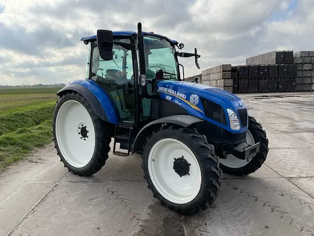 2017 new holland t5.85 vierwielaangedreven landbouwtractor - afbeelding 33 van  36