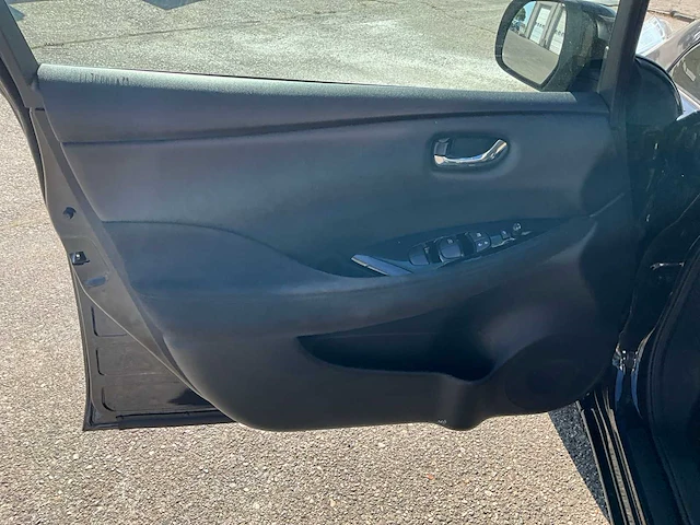 2017 nissan leaf 30kwh personenauto - afbeelding 5 van  28