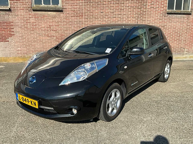 2017 nissan leaf 30kwh personenauto - afbeelding 1 van  28