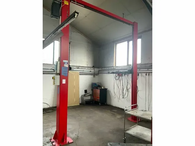 2017 oma 518 hefbrug - afbeelding 2 van  9