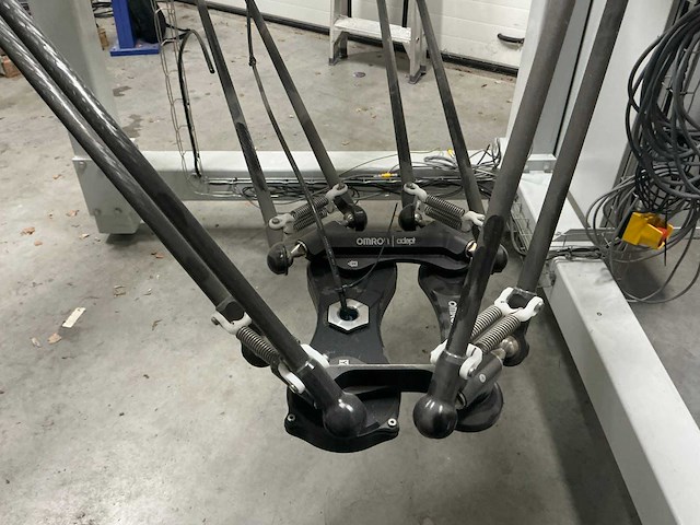 2017 omron quattro 650h parallelle robot in stalen frame - afbeelding 30 van  30