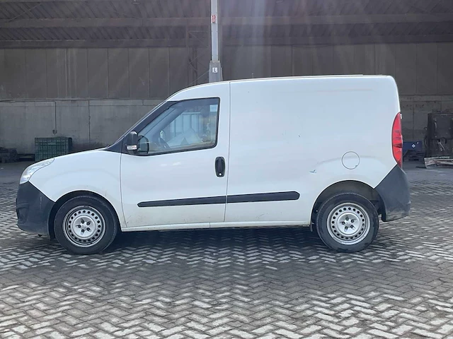 2017 opel combo 1.3 cdti l1h1 edition combo bedrijfswagen - afbeelding 20 van  24