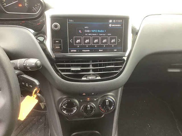 2017 peugeot 208 1.2 puret. blue lion personenauto - afbeelding 4 van  14