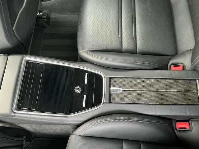 2017 porsche panamera 4.0 4s personenauto - afbeelding 29 van  46