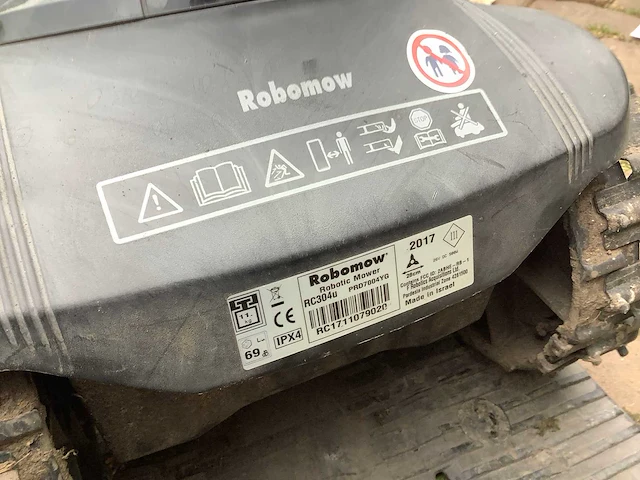 2017 robomow rc304 robotmaaier - afbeelding 3 van  3
