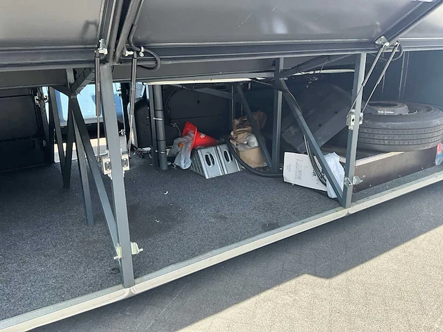2017 scania omniexpress touringcar - afbeelding 64 van  74