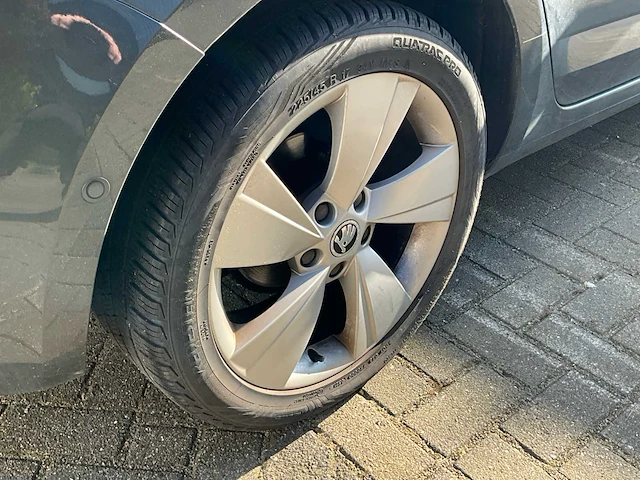 2017 skoda octavia combi 1.6 tdi greentech style business personenauto - afbeelding 11 van  23