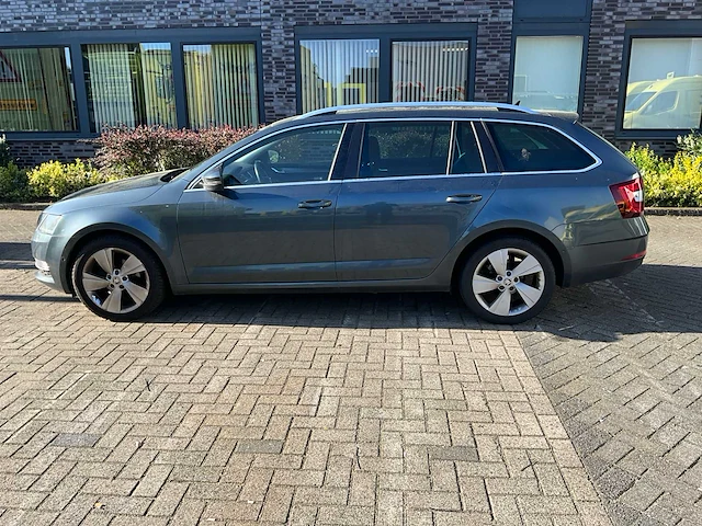 2017 skoda octavia combi 1.6 tdi greentech style business personenauto - afbeelding 8 van  23
