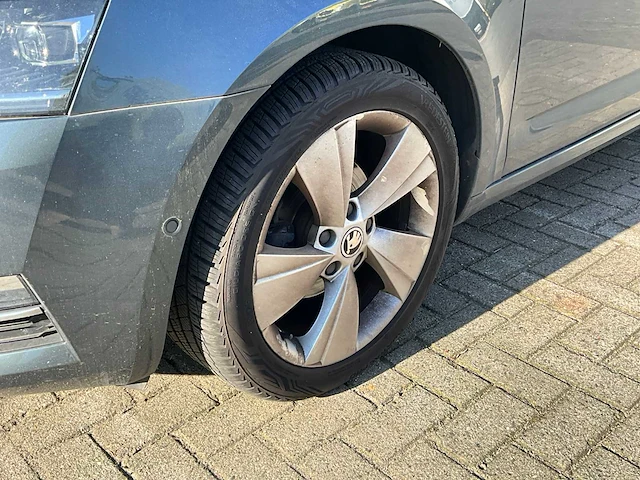 2017 skoda octavia combi 1.6 tdi greentech style business personenauto - afbeelding 9 van  23