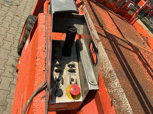 2017 skyjack sj 6826rt hoogwerker 4x4 - afbeelding 8 van  32