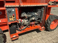 2017 skyjack sj 6826rt hoogwerker 4x4 - afbeelding 9 van  32