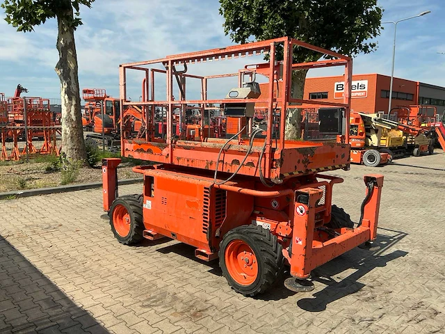 2017 skyjack sj 6826rt hoogwerker 4x4 - afbeelding 29 van  32