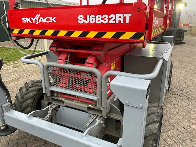 2017 skyjack sj6832rt hoogwerker - afbeelding 19 van  19