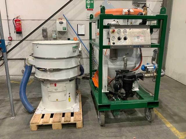 2017 sponge-jet 470sj straal installatie met sponge-jet 70e recycler - afbeelding 17 van  22