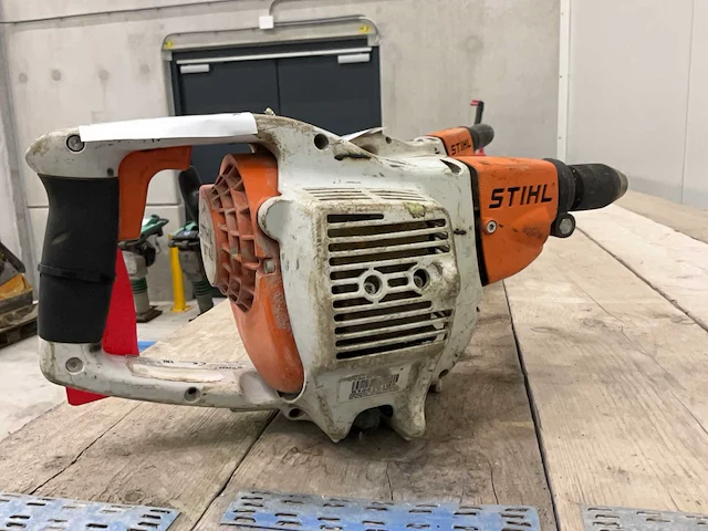 2017 stihl bt 45 benzine boormachine - afbeelding 2 van  5
