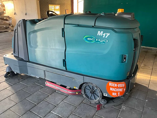 2017 tennant m17 zelfrijdende veeg / schrobmachine - afbeelding 7 van  32