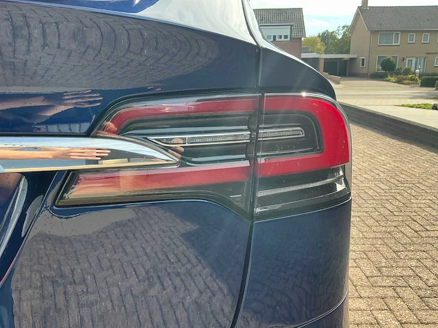 2017 tesla motors model x personenauto - afbeelding 22 van  33