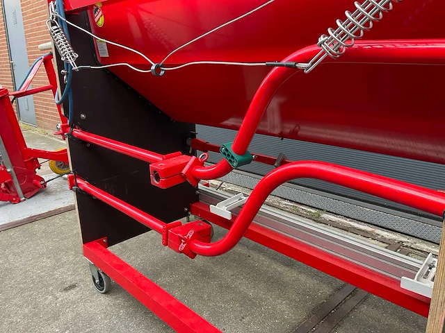 2017 tg hylift hycleaner red evo i + red evo iii gevelreinigingsmachine - afbeelding 11 van  32
