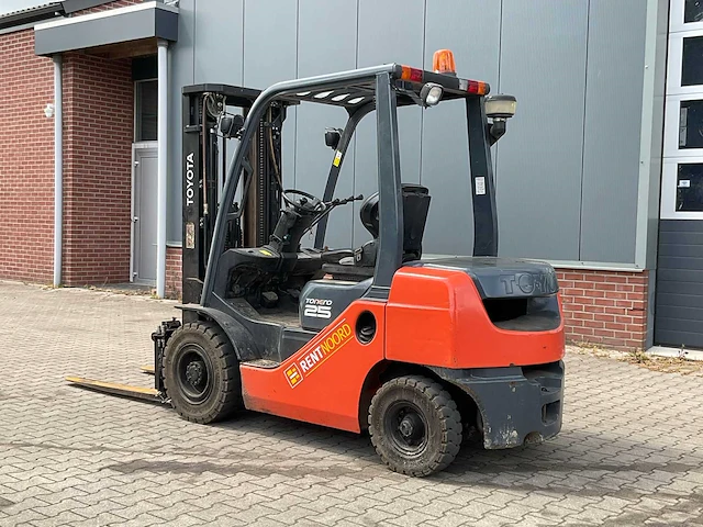 2017 toyota 52-8fdf25 vorkheftruck - afbeelding 11 van  16