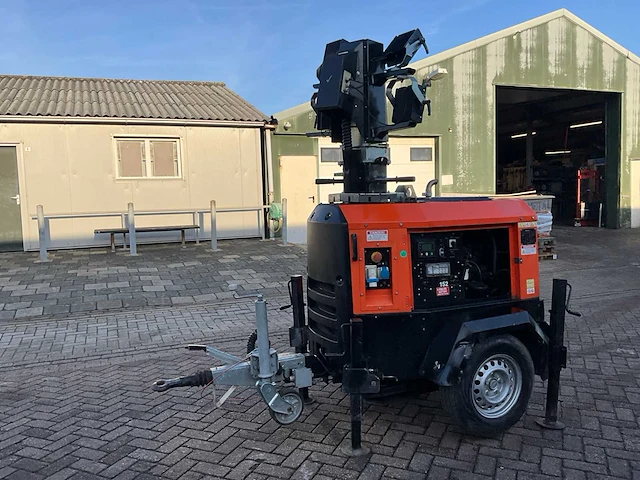 2017 trime x-ecok2 bouwlamp 3,5 kva - afbeelding 10 van  15