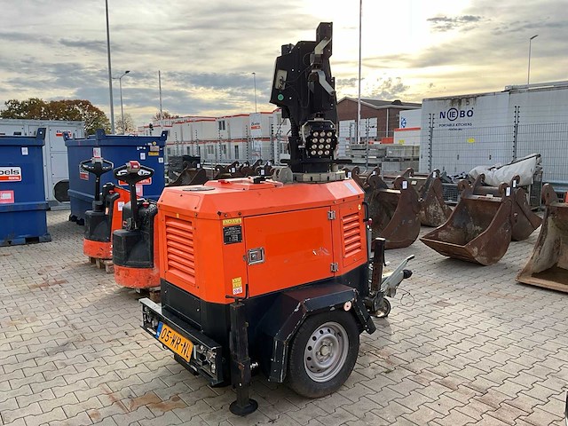 2017 trime x-ecok2 lichtmast aggregaat aanhangwagen - afbeelding 16 van  22