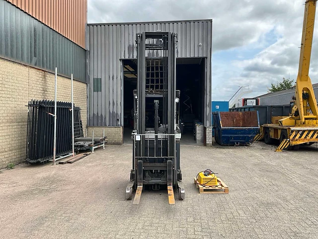 2017 uni carriers und140dtfvxe845 reach truck - afbeelding 10 van  17