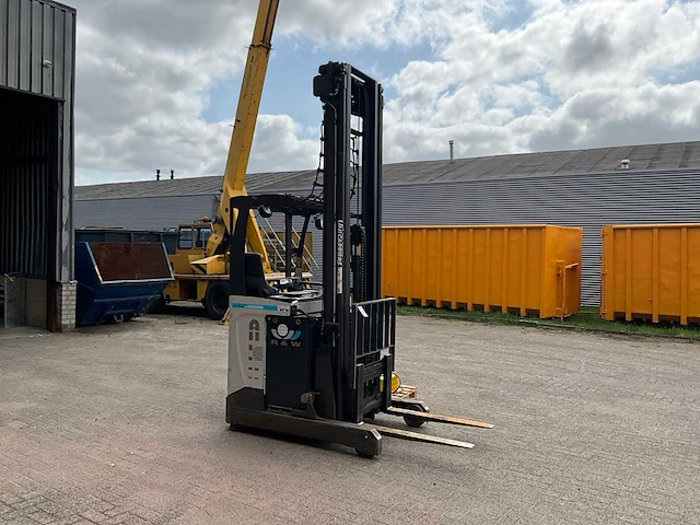 2017 uni carriers und140dtfvxe845 reach truck - afbeelding 11 van  17
