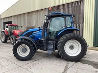 2017 valtra t174e active vierwielaangedreven landbouwtractor - afbeelding 38 van  39