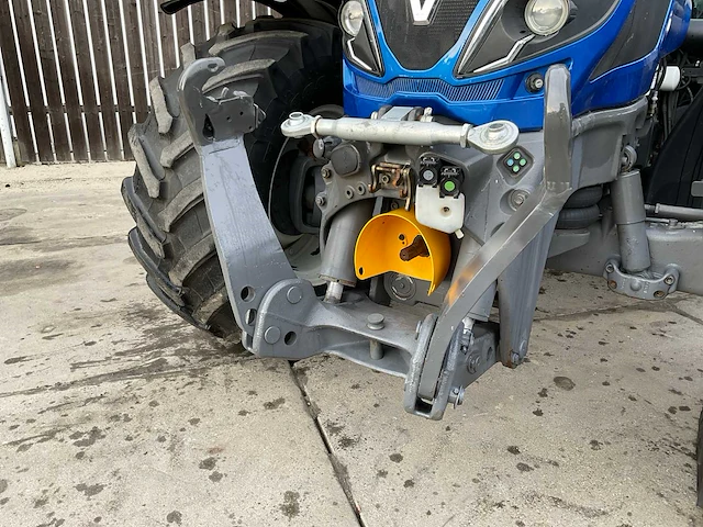 2017 valtra t174e active vierwielaangedreven landbouwtractor - afbeelding 39 van  39
