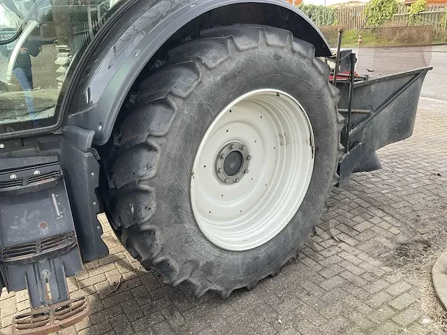 2017 valtra t234 direct smart touch vierwielaangedreven landbouwtractor met omkeerinrichting - afbeelding 18 van  54