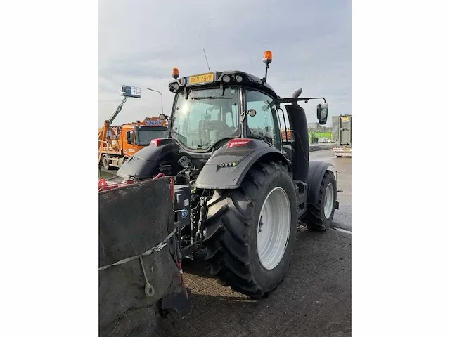 2017 valtra t234 direct smart touch vierwielaangedreven landbouwtractor met omkeerinrichting - afbeelding 54 van  54