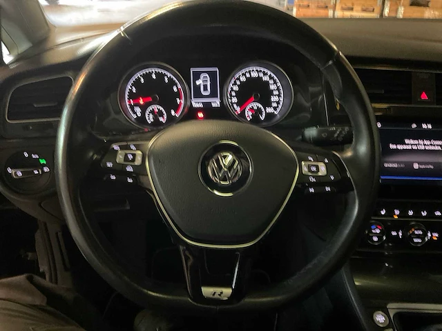2017 volkswagen golf 7.5 highline business r personenauto - afbeelding 10 van  35