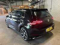 2017 volkswagen golf 7.5 highline business r personenauto - afbeelding 30 van  35