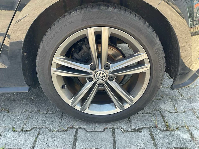 2017 volkswagen golf 7.5 tdi r-line personenauto - afbeelding 8 van  16