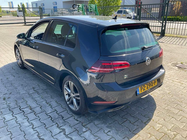 2017 volkswagen golf 7.5 tdi r-line personenauto - afbeelding 9 van  16