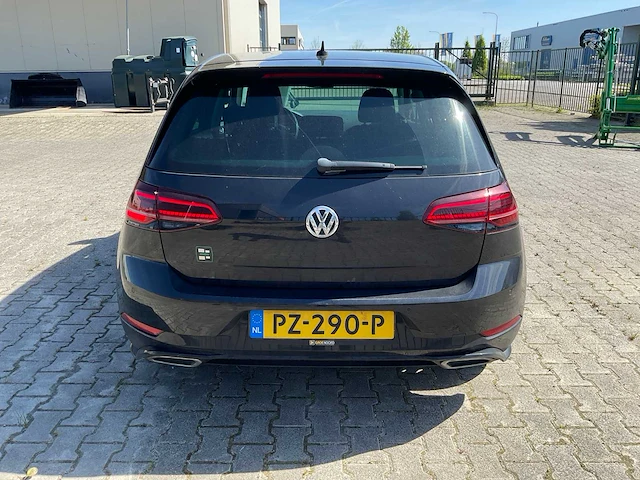 2017 volkswagen golf 7.5 tdi r-line personenauto - afbeelding 10 van  16