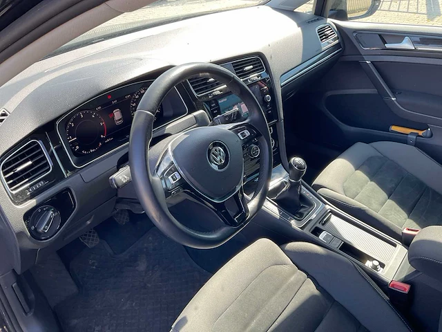 2017 volkswagen golf 7.5 tdi r-line personenauto - afbeelding 15 van  16
